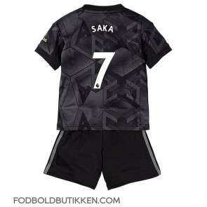 Arsenal Bukayo Saka #7 Udebanetrøje Børn 2022-23 Kortærmet (+ Korte bukser)